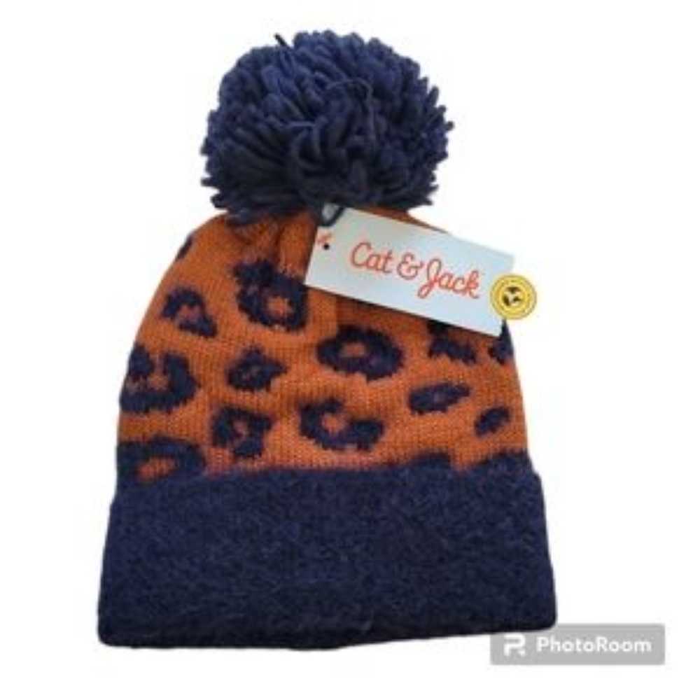NEW Cat & Jack Girl's 2T-5T Leapord Print Winter Hat
